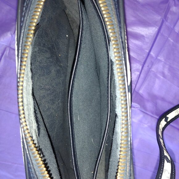 MCM Authentic White Visetos Crossbody Bag Navy Blue with dust bag - Picture 5 of 6